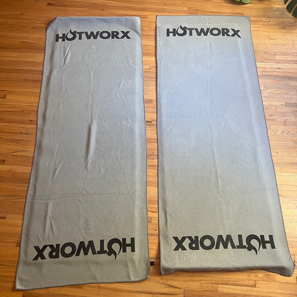 Hotworx yoga mats and towels